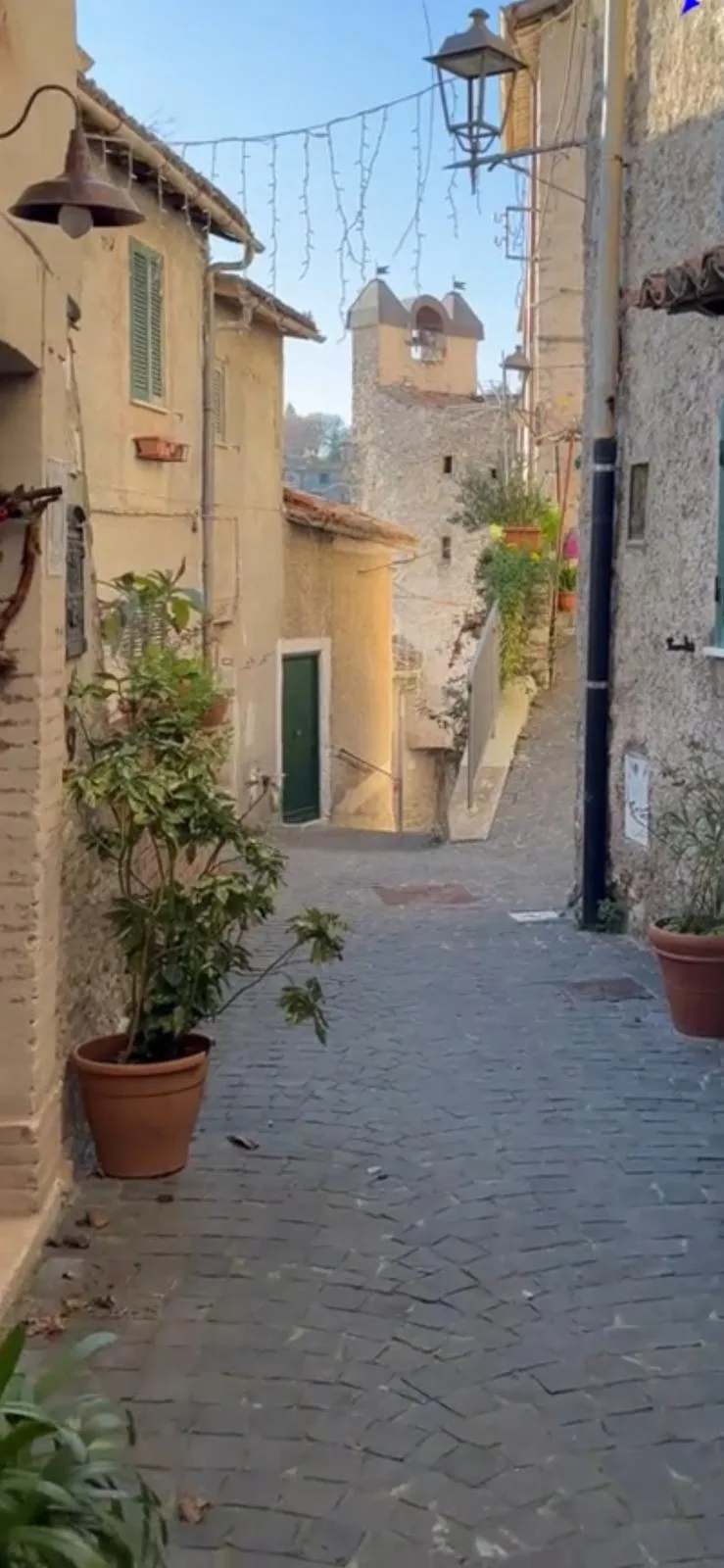 Scorcio del centro storico di Cineto Romano